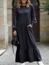 Women's loose-fitting sweatshirt dress
